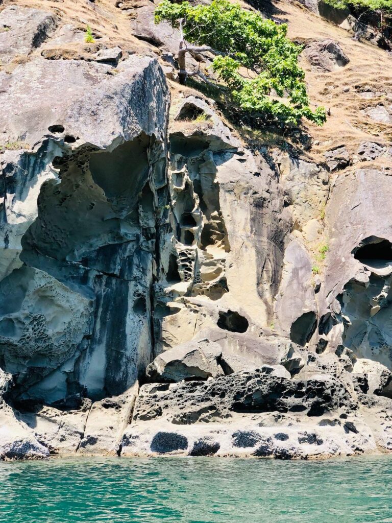 saturna island sand stones